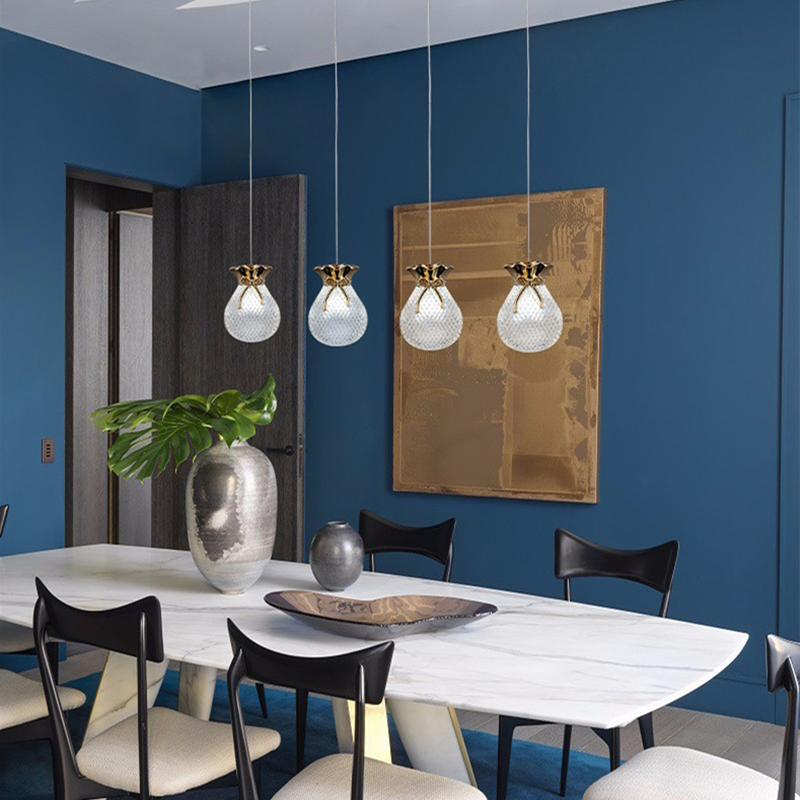 Pendant kitchen light in a dining room setting