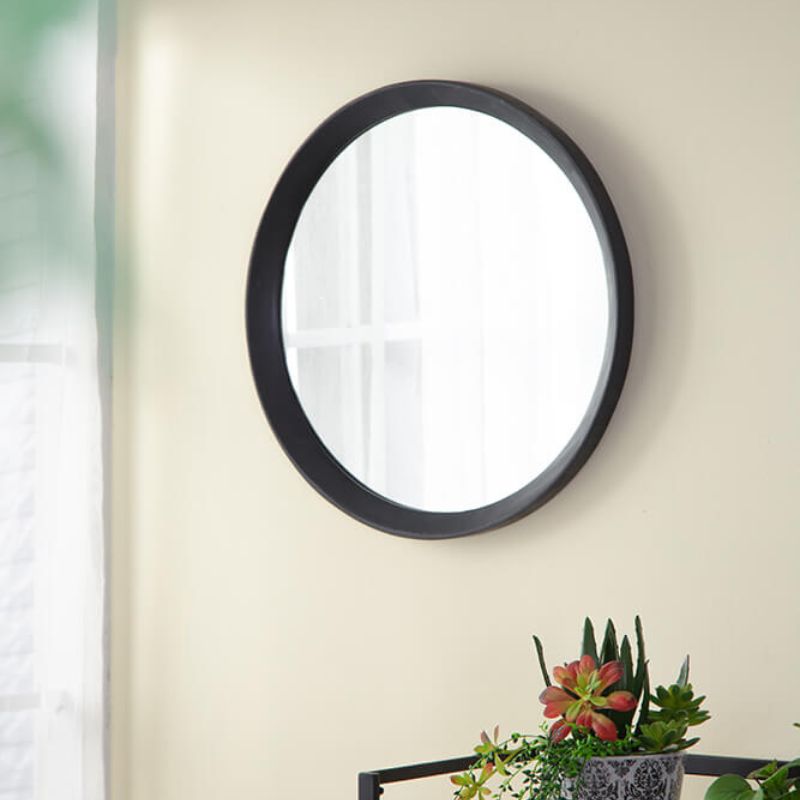 20" Transitional Black Round Hanging Wall Mirror with Solid Mango Wood Frame