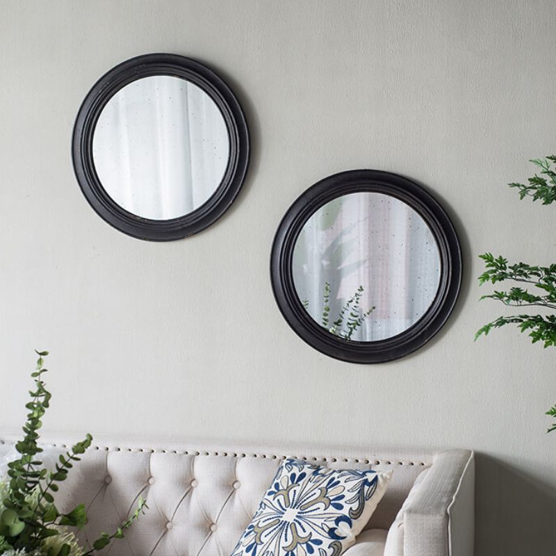 two pairs of our exquisite product on the wall with black wooden frames and stunning sizes