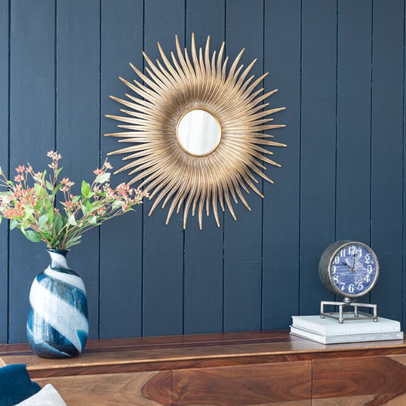  28" Retro Decorative Sunburst Wall Mirror with Gold Metal Frame