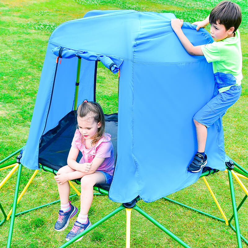 climber with canopy and playmat