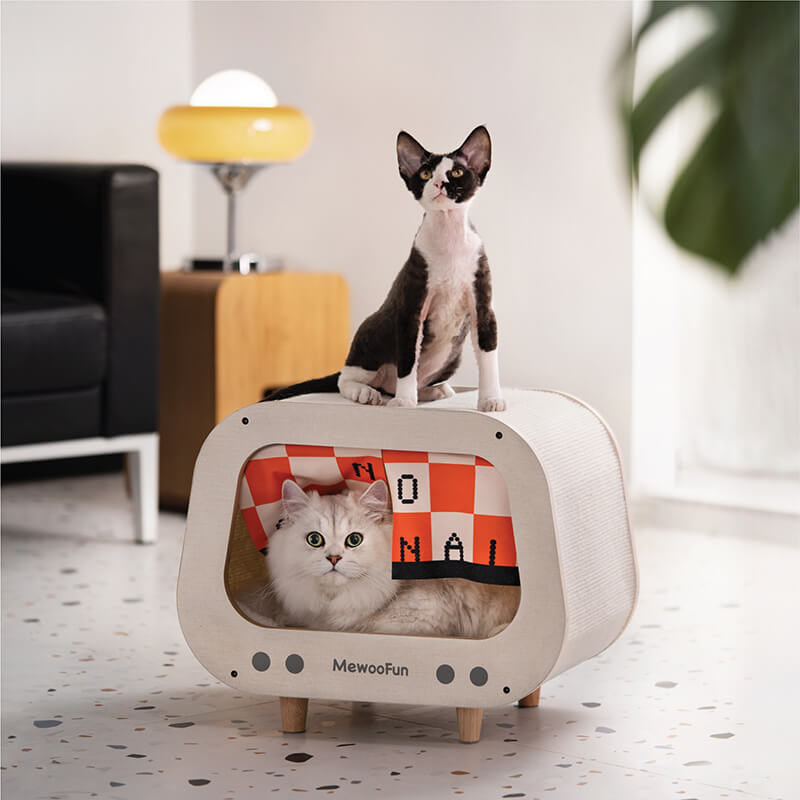 18" Classic Wooden TV-Shaped Cat House with Cushion - White