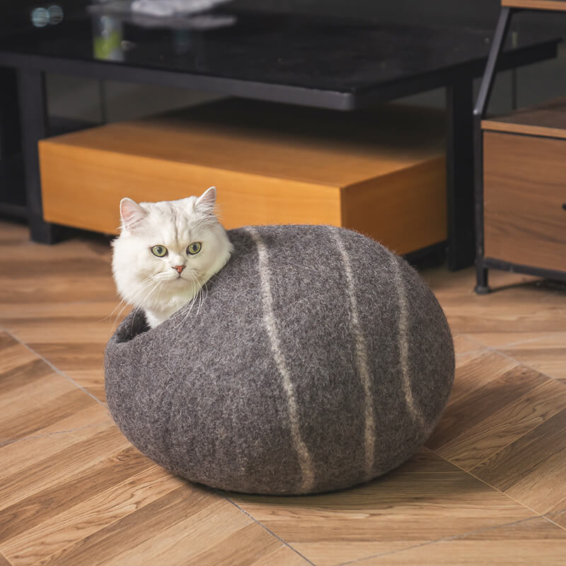 17.7" Handmade Wool Cat Cave Bed