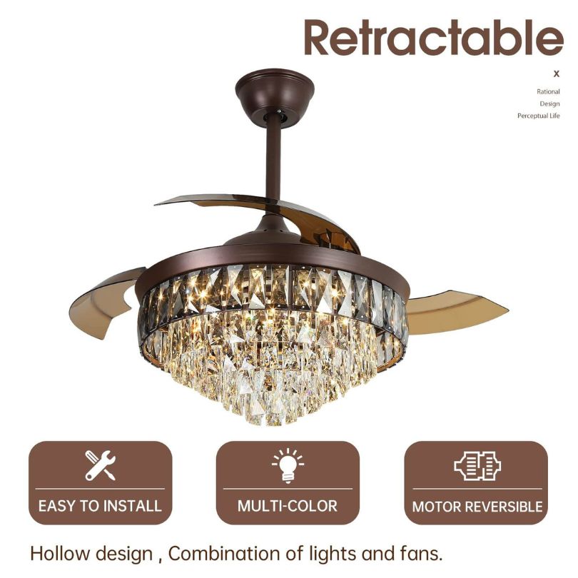 Retractable blades fan