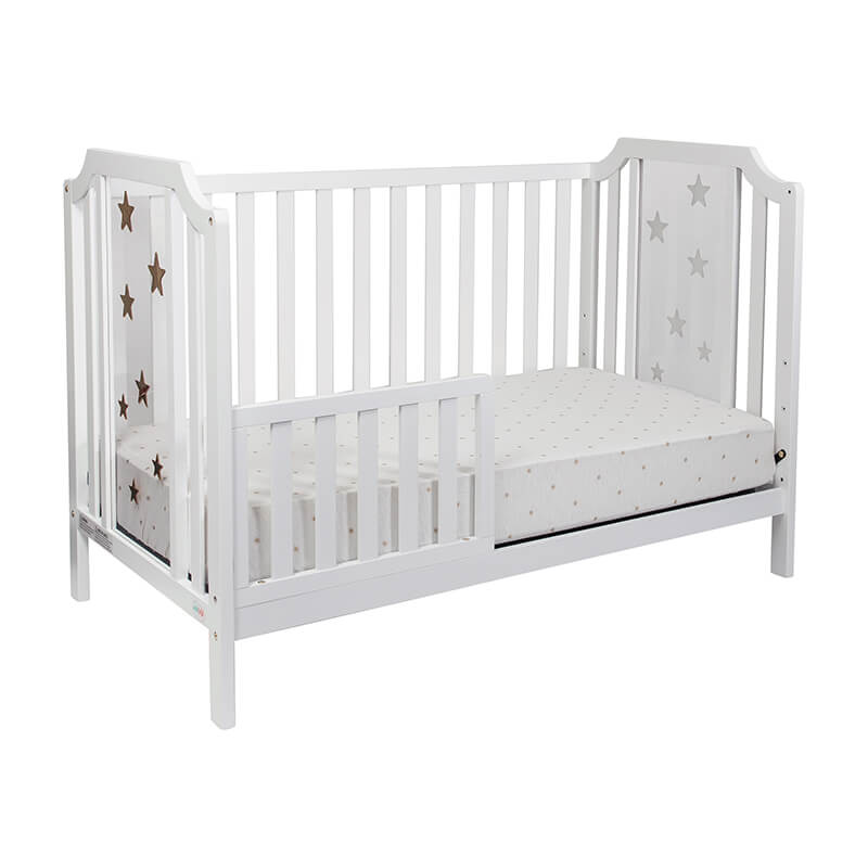 Toddler day bed