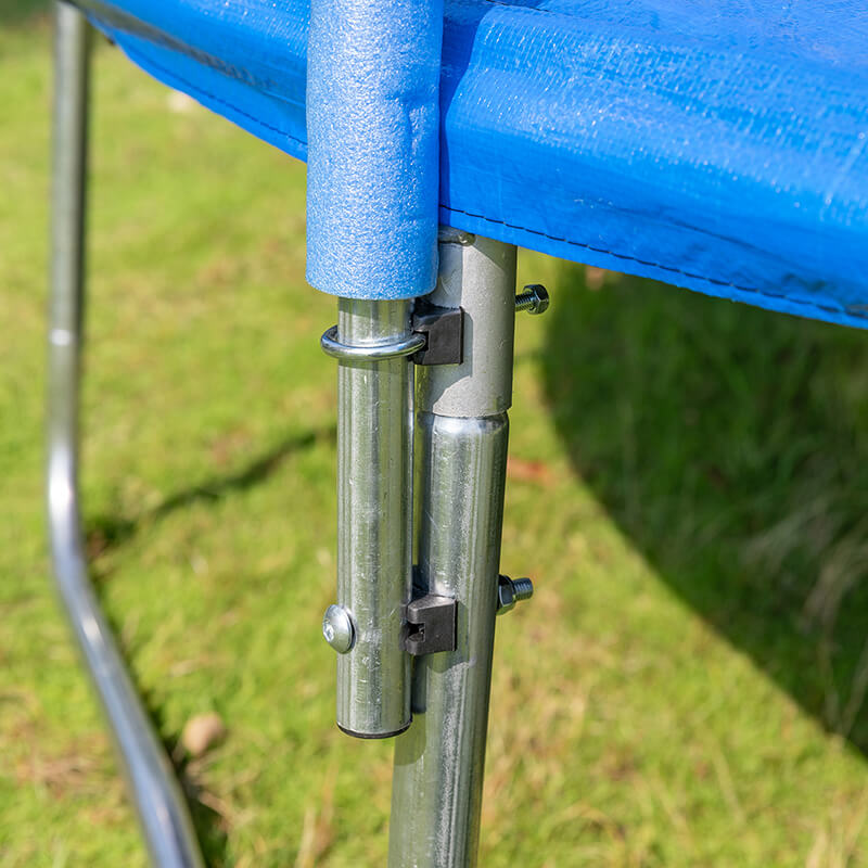 Trampoline with Safety Enclosure Net