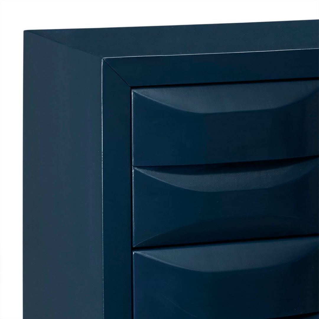 Zoom image of the navy blue gloss hue of the 3-drawer Chest